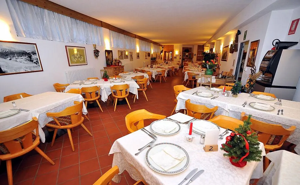 Hotel Derby Bormio 3*,