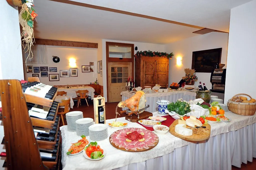 Hotel Derby Bormio 3*,  Italy